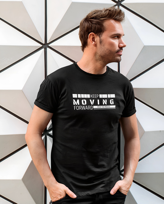 Rund Neck T-Shirt Keep Moving Forward
